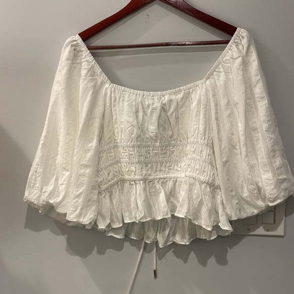 Minkpink Norah NWT 100% Cotton Top with Balloon Sleeve. - Picture 10 of 12